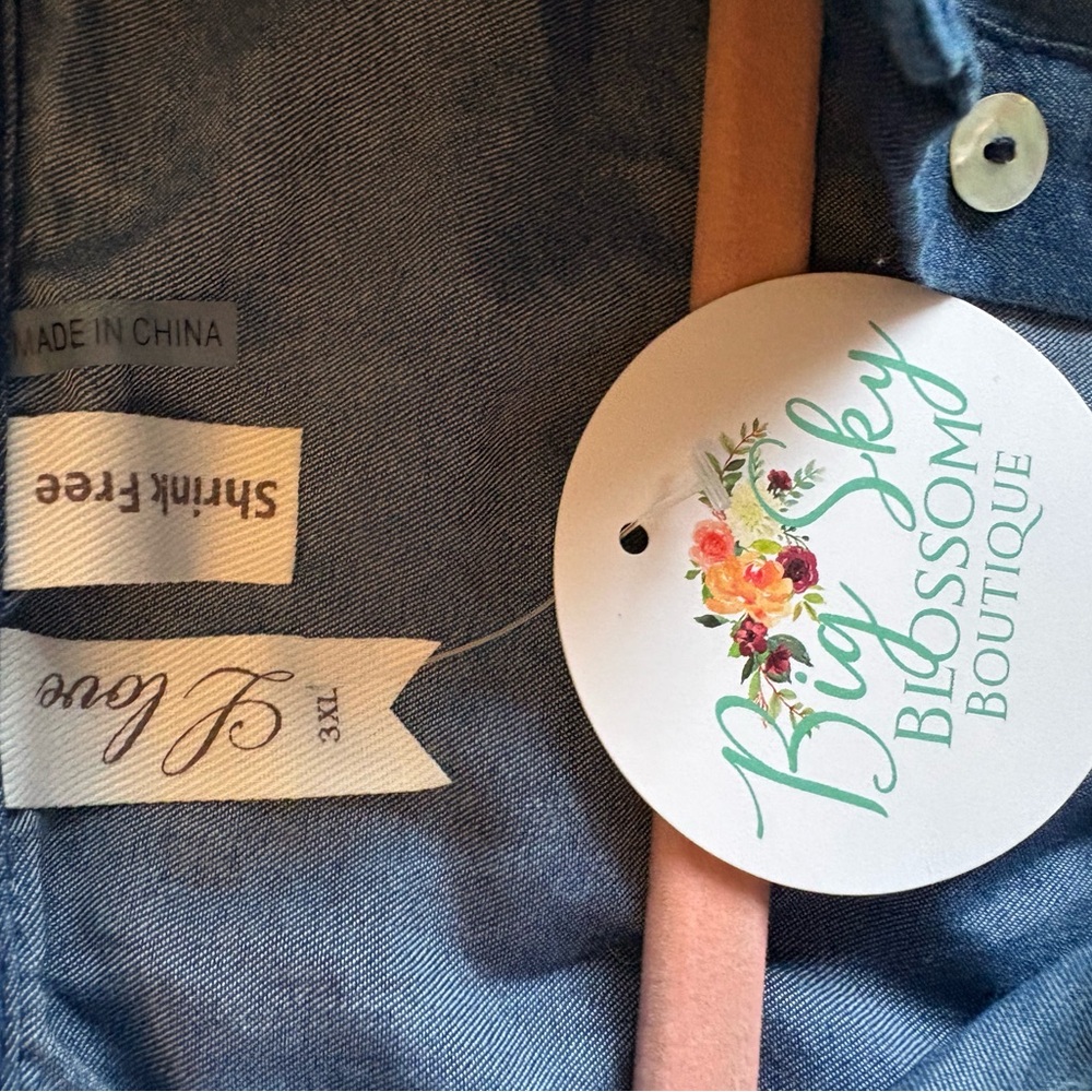 NEW Ladies Big Sky Bloom Boutique Ombre Button-Down Shirt Dress - Picture 7 of 9